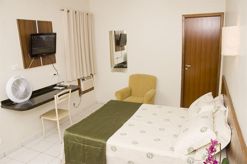 Araucaria Hotel Business - Maringá Eksteriør billede