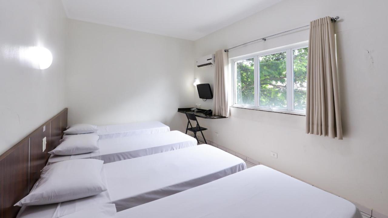 Araucaria Hotel Business - Maringá Eksteriør billede